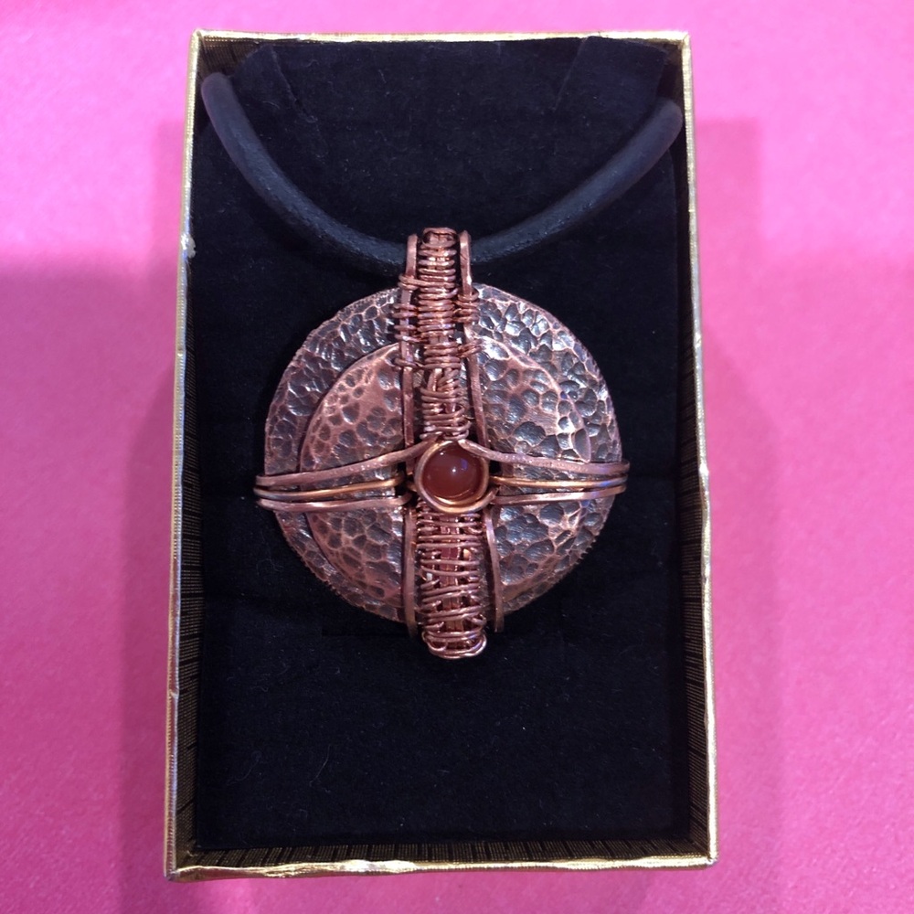 Copper Hammered Circle Pendant Necklace - Brown Accent